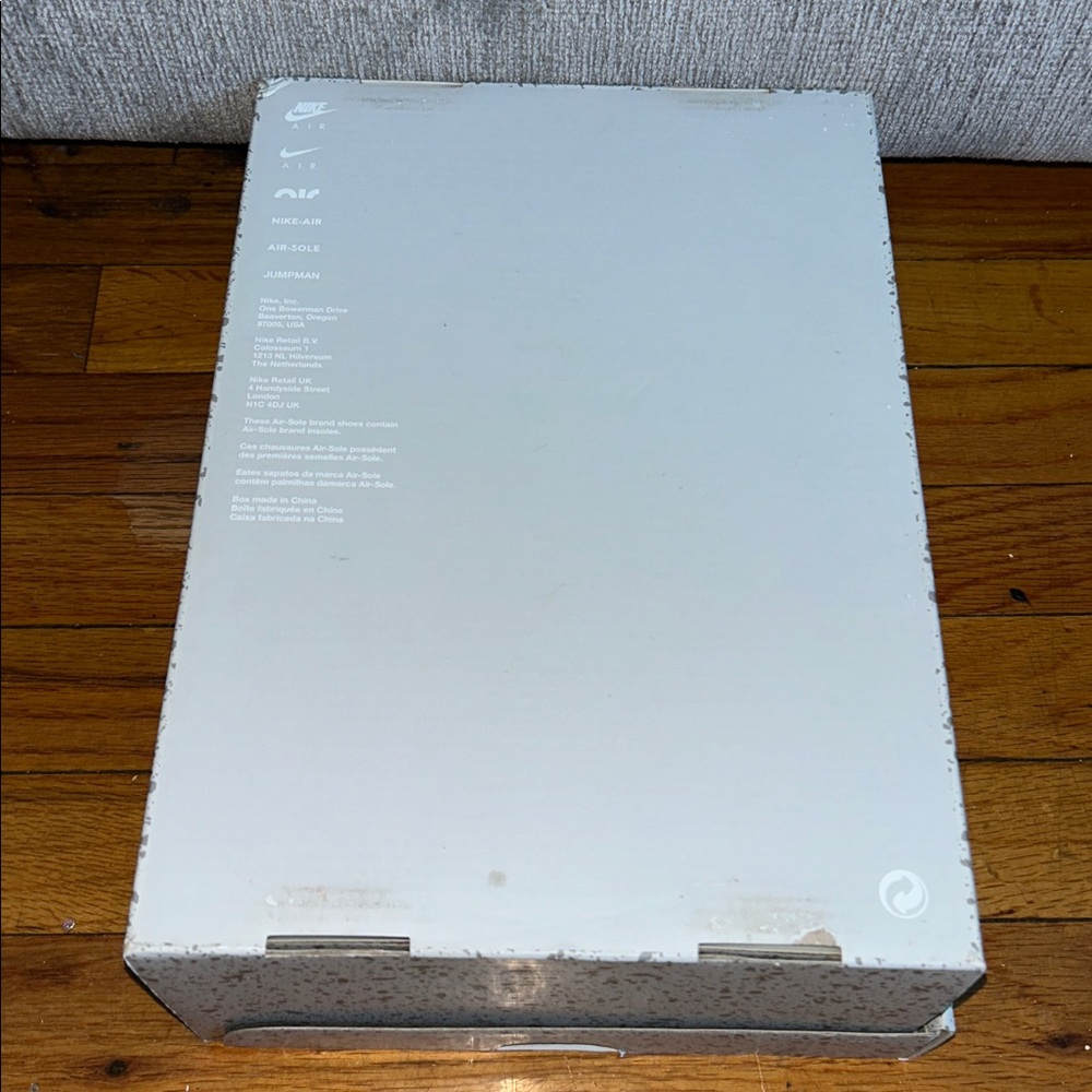 Jordan Retro 5 Empty Box - Picture 6 of 6